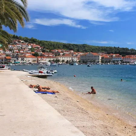 By The Sea Vela Luka, Korcula - 4449