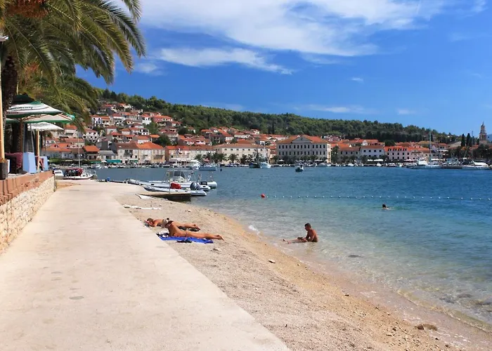 By The Sea Vela Luka, Korcula - 4449