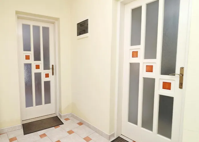 By The Sea Vela Luka, Korcula - 4449